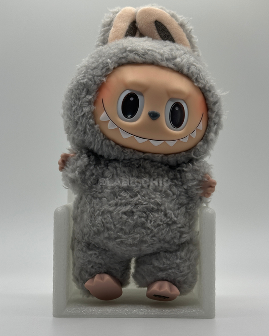 LabuChic V1 White Glow Display Chair